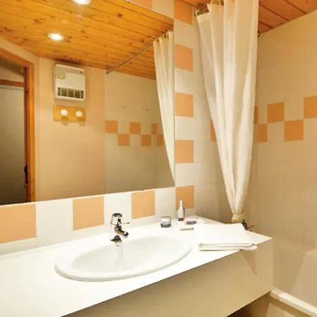 Chamois - Divisible De 26m² Au Pied Des Pistes Mae-2114 Daire La Plagne