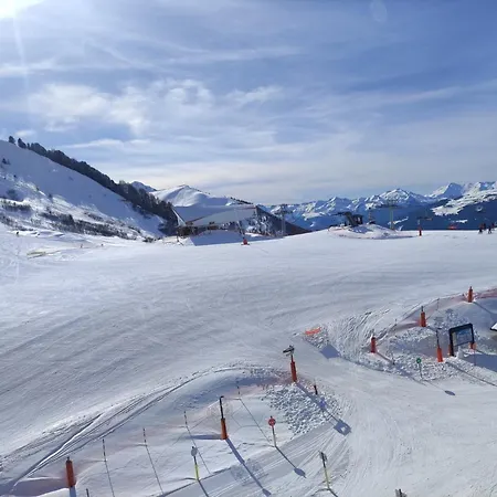 Chamois - Divisible De 26m² Au Pied Des Pistes Mae-2114 La Plagne